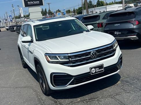 Used 2022 Volkswagen Atlas SEL R-Line AWD/4WD image 7