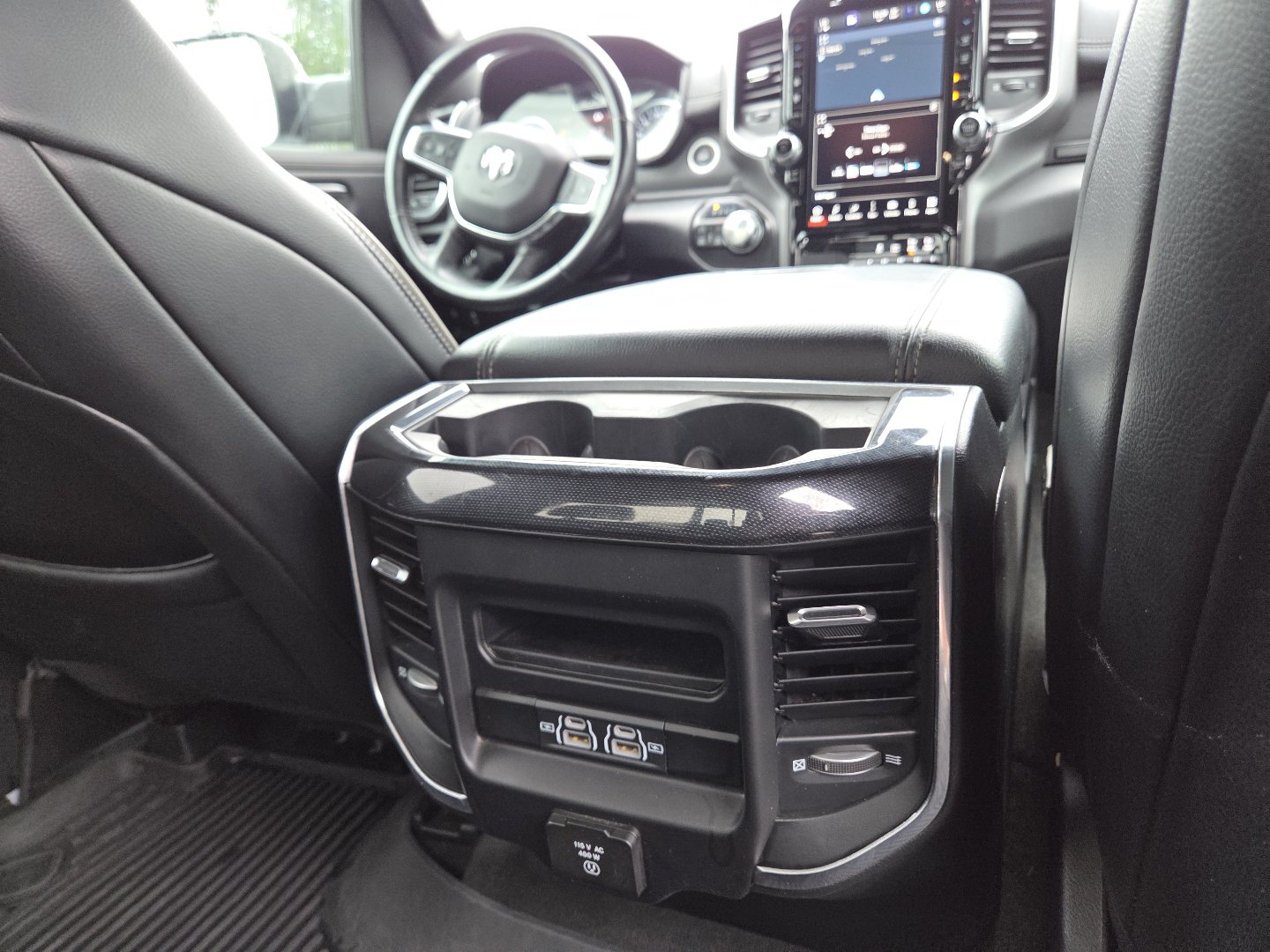 Used 2022 RAM 1500 Laramie w/ Sport Appearance Package AWD/4WD image 25