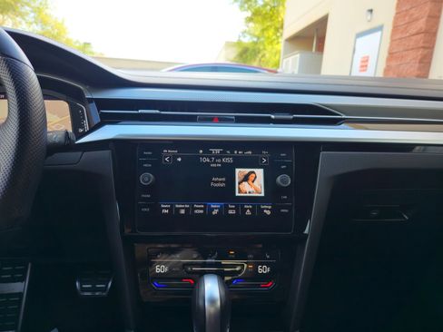 Used 2022 Volkswagen Arteon SE image 19