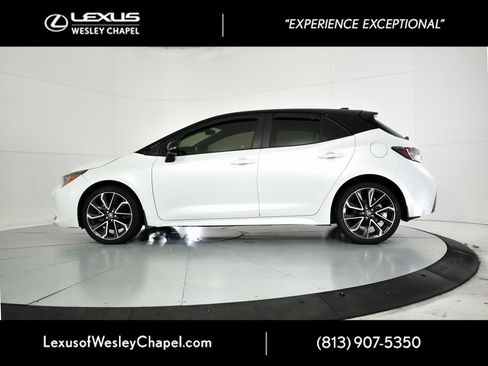 Used 2021 Toyota Corolla XSE image 10