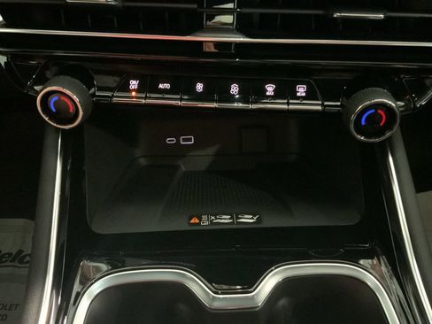 New 2026 Chevrolet Traverse LT FWD image 27