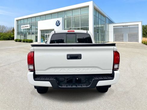 Used 2021 Toyota Tacoma SR w/ SX Package RWD image 4