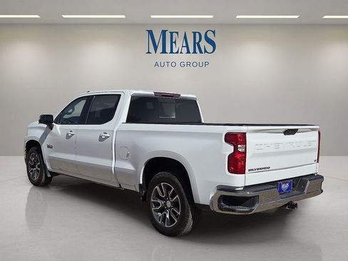 Used 2021 Chevrolet Silverado 1500 LT w/ Texas Edition Plus image 3
