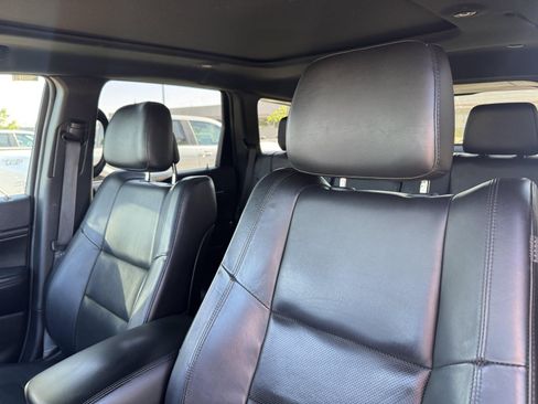 Used 2019 Jeep Grand Cherokee Limited w/ Luxury Group II AWD/4WD image 23