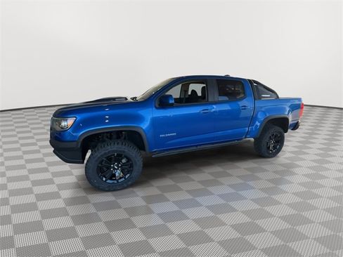 Used 2019 Chevrolet Colorado ZR2 w/ ZR2 Dusk Special Edition image 4