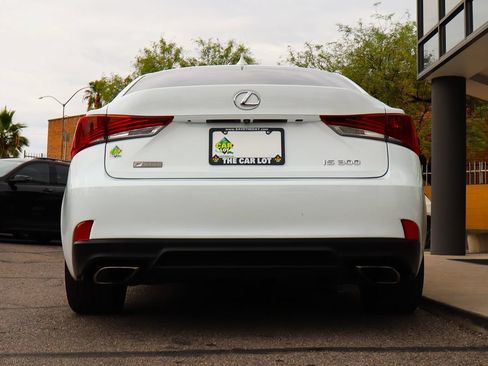 Used 2018 Lexus IS 300 F Sport w/ F Sport Package RWD image 12