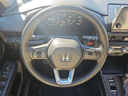 Used 2025 Honda CR-V LX image 17