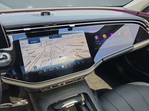 New 2025 Mercedes-Benz E 350 Sedan image 23