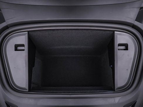 New 2025 Porsche Taycan 4 Cross Turismo image 29