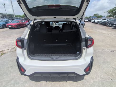Used 2025 Subaru Crosstrek 2.5i Premium AWD/4WD image 28