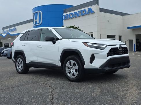 Used 2024 Toyota RAV4 LE FWD image 2