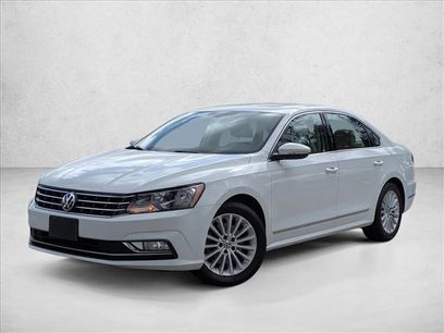 Used 2016 Volkswagen Passat 1.8T SE