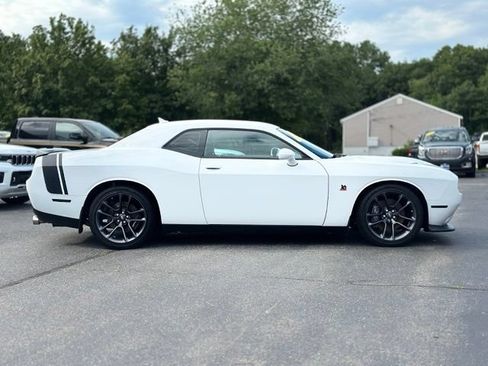 Used 2023 Dodge Challenger R/T Scat Pack w/ Plus Package RWD image 6