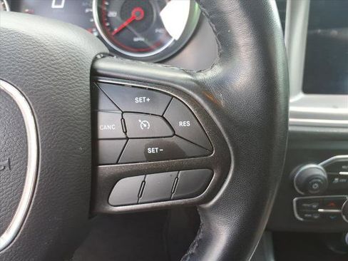 Used 2023 Dodge Charger SXT image 9