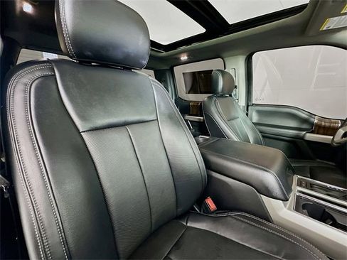 Used 2020 Ford F150 Lariat w/ Equipment Group 502A Luxury image 29