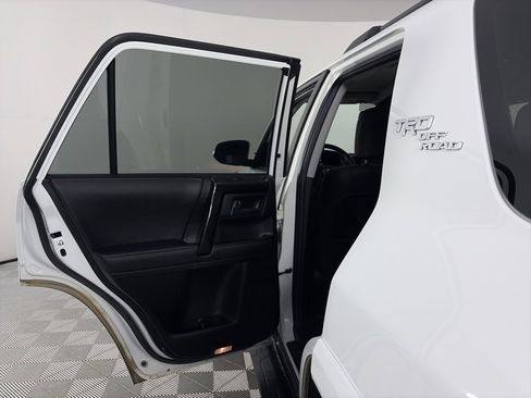 Used 2023 Toyota 4Runner TRD Off-Road Premium image 12