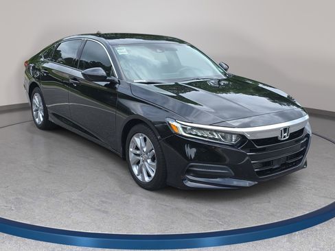 Used 2020 Honda Accord LX image 3