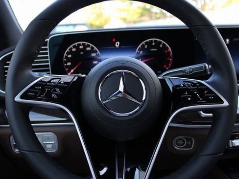 New 2026 Mercedes-Benz GLE 450 4MATIC Coupe image 23