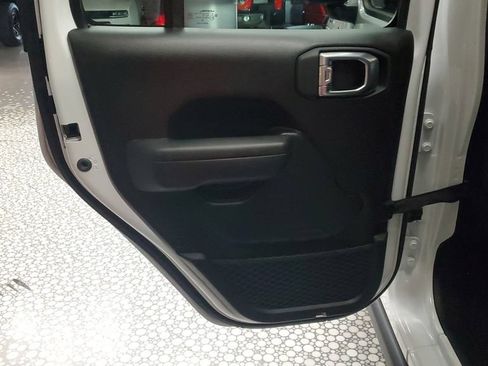 Used 2026 Jeep Wrangler Unlimited Sport AWD/4WD image 15