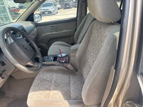 Used 2008 Kia Sorento 4WD image 6