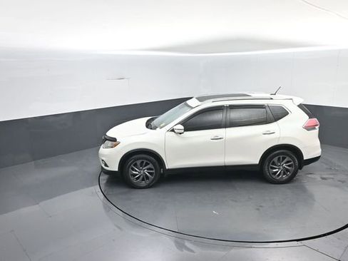 Used 2016 Nissan Rogue SL w/ SL Premium Package image 21