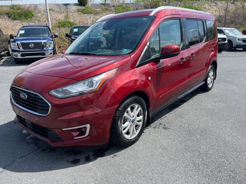 Used 2020 Ford Transit Connect Titanium image 2