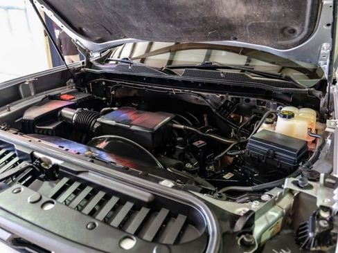 Used 2022 Chevrolet Silverado 2500 Custom w/ Custom Value Package image 47