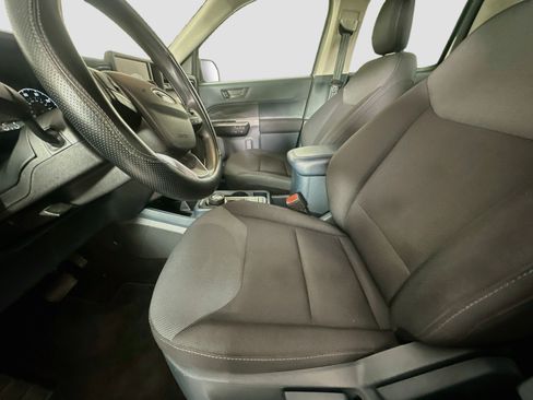 Used 2024 Ford Maverick XL FWD image 13