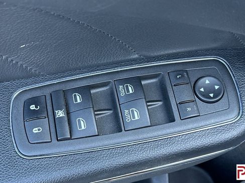 Used 2022 Dodge Charger SRT Hellcat w/ Harman/Kardon Audio Group image 13