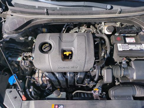 Used 2020 Hyundai Elantra SEL image 33