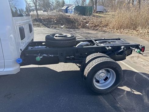 New 2024 RAM 3500 Tradesman image 5