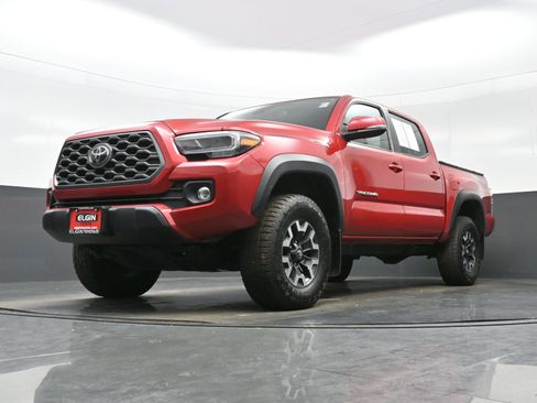 Used 2023 Toyota Tacoma TRD Off-Road w/ Technology Package AWD/4WD image 28
