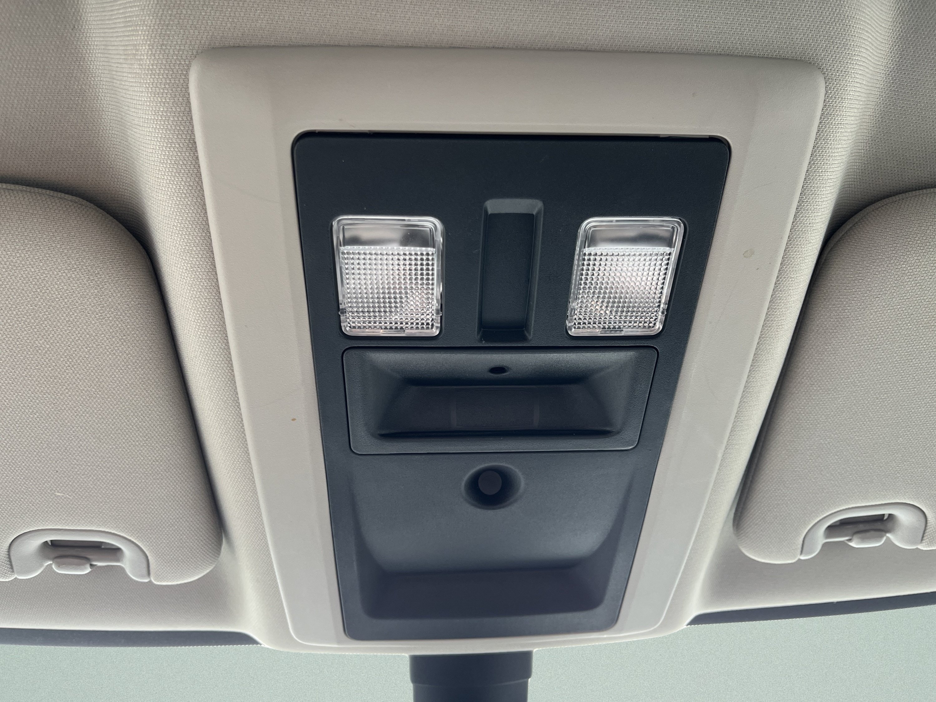 Used 2023 RAM 1500 Classic SLT w/ Protection Group AWD/4WD image 16