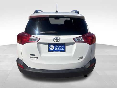 Used 2014 Toyota RAV4 XLE AWD/4WD image 8