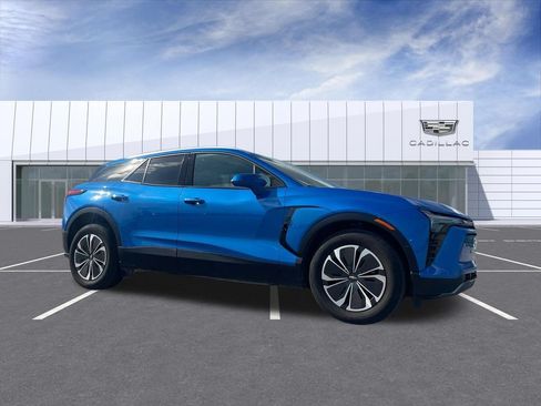Used 2024 Chevrolet Blazer EV LT AWD/4WD image 1