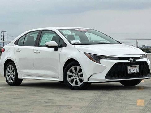 Certified 2021 Toyota Corolla LE FWD image 26