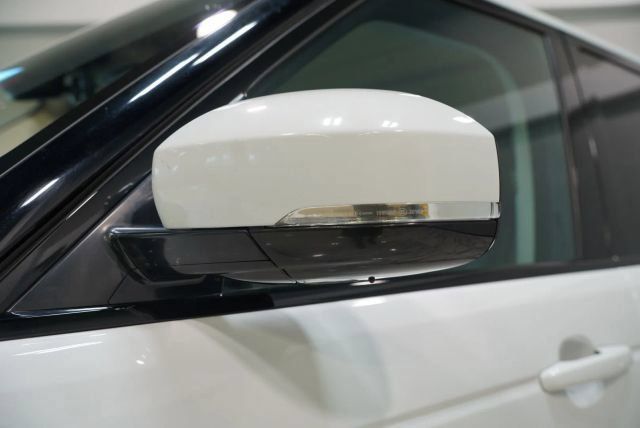 Used 2021 Land Rover Range Rover HSE AWD/4WD image 8