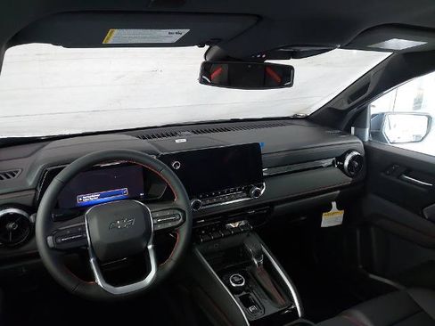 New 2026 Chevrolet Colorado Z71 w/ Technology Package AWD/4WD image 5