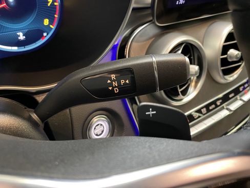 Used 2021 Mercedes-Benz GLC 300 4MATIC image 26