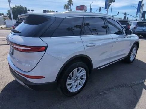 Used 2022 Lincoln Corsair Standard image 8