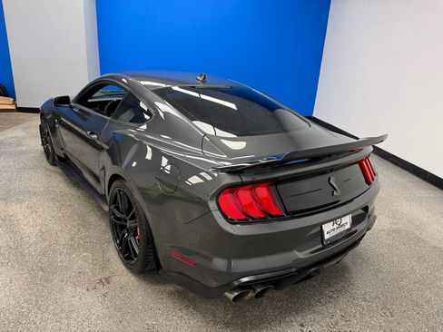 Used 2020 Ford Mustang Shelby GT500 w/ Technology Package image 9