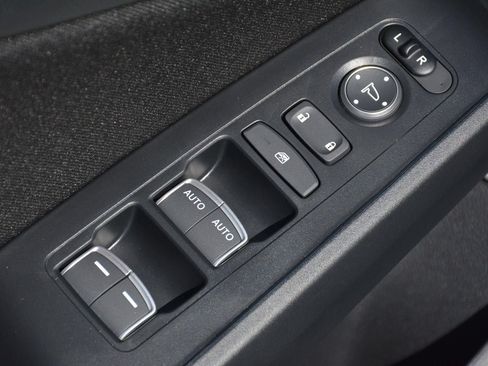 Used 2026 Honda Civic LX image 9