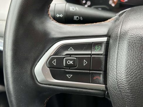 Used 2022 Jeep Compass Limited AWD/4WD image 23
