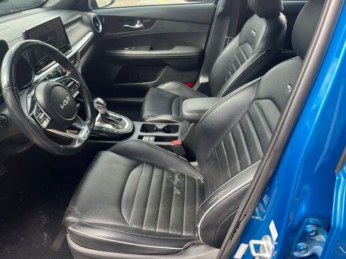Used 2022 Kia Forte GT-Line w/ GT-Line Premium Package FWD image 10