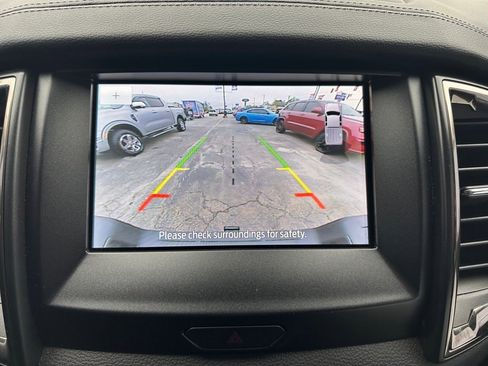 Used 2023 Ford Ranger Lariat w/ Tremor Off-Road Package image 23