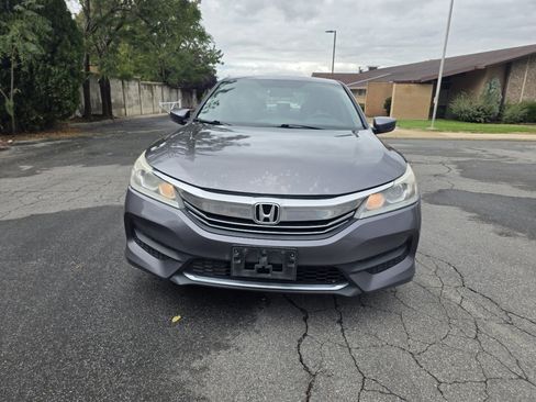 Used 2016 Honda Accord LX image 7
