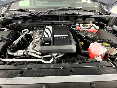 Used 2025 GMC Sierra 1500 AT4 w/ AT4 Premium Package AWD/4WD image 19