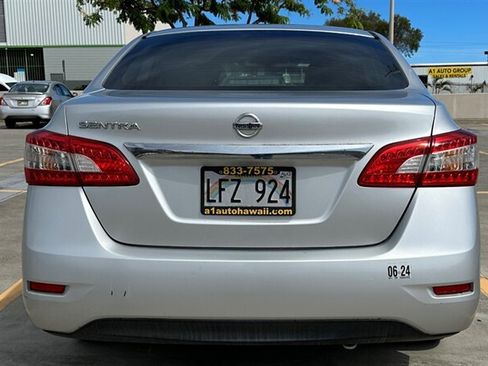 Used 2015 Nissan Sentra S FWD image 6