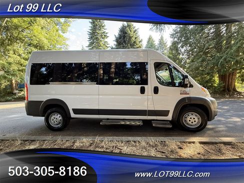 Used 2016 RAM ProMaster 2500 w/ Premium Appearance Group image 9