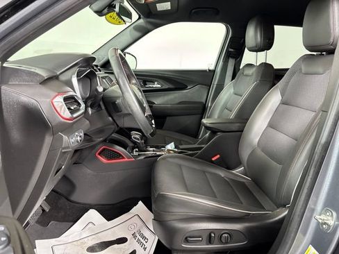 Used 2022 Chevrolet TrailBlazer RS AWD/4WD image 31
